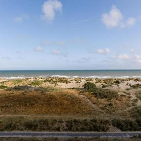 Family In Oostduinkerke, Cleaning Included *